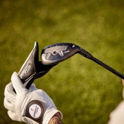 Titleist TSi 3 Graph HY 3 MENSRH 20 HZRDUSBLK STIFF -Elite Golf Shop 388907 ts3 ls 1